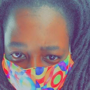 Meet your Posher, Latoya